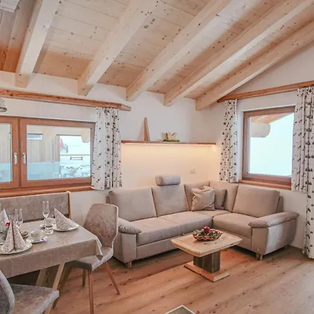 Bamerhof Haus Steger アパート *